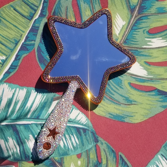 🆕️Jeffree Star, Custom, Glow Oogie Boogie, Mirror - Picture 13 of 16